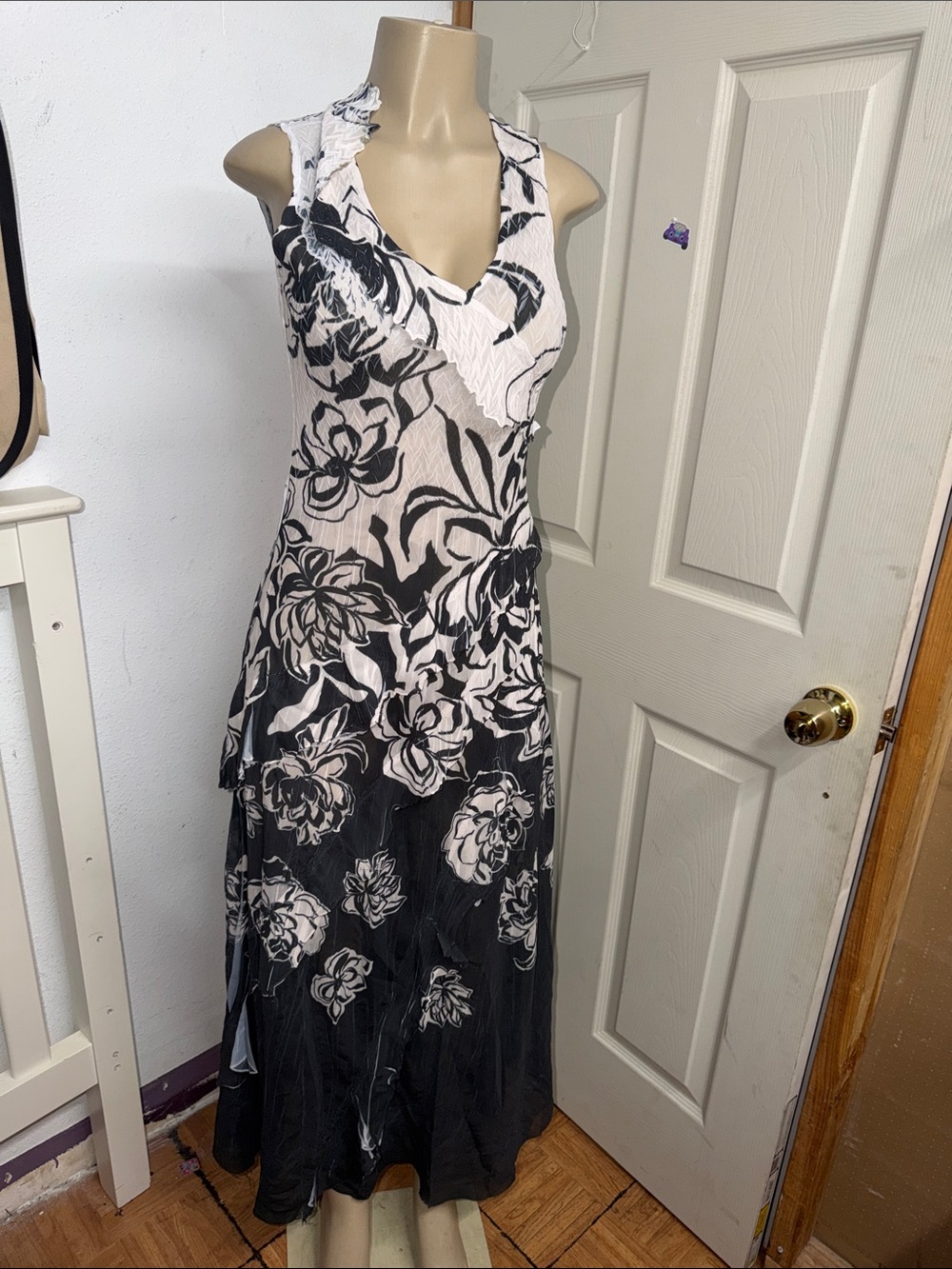 Komarov Sleeveless Floral Maxi Dress in Black and White